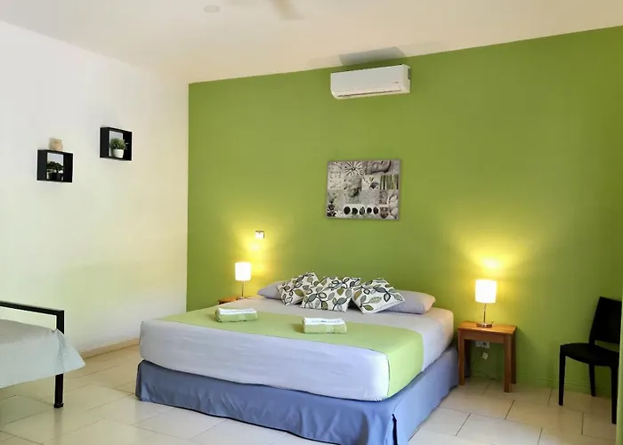 Bed & Breakfast Tee-k 4*